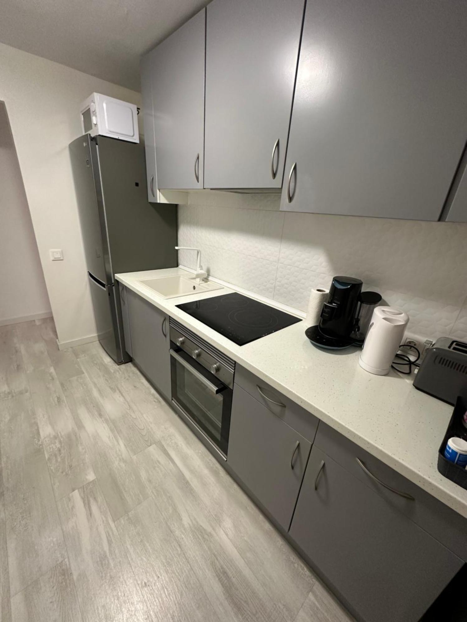 Apartamento Suzanna เบนิดอร์ม ภายนอก รูปภาพ